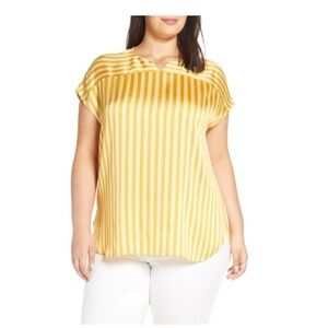 Vince Camuto Split Neck Stripe Top In Amber Sun